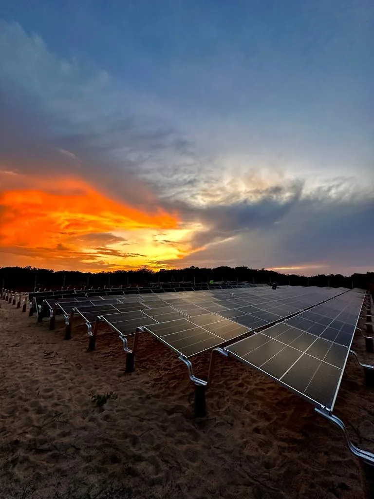 usina de energia solar por assinatura no Maranhão ao pôr do sol